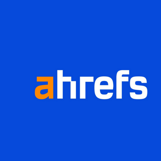 ما هو ahrefs ولماذا يعتبر أداة أساسية في السيو؟ 2025