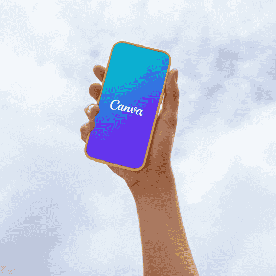 ما هو برنامج كانفا؟ ولماذا أصبح الأداة المفضلة للمصممين والمسوقين؟ 2025